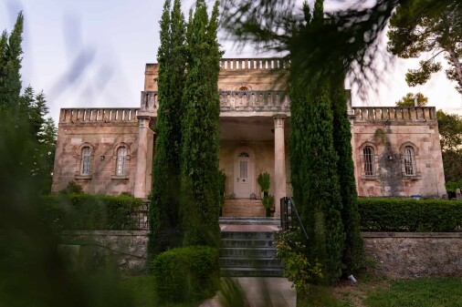 Η ειδυλλιακή βενετσιάνικη Βίλα Σικελιανού 5